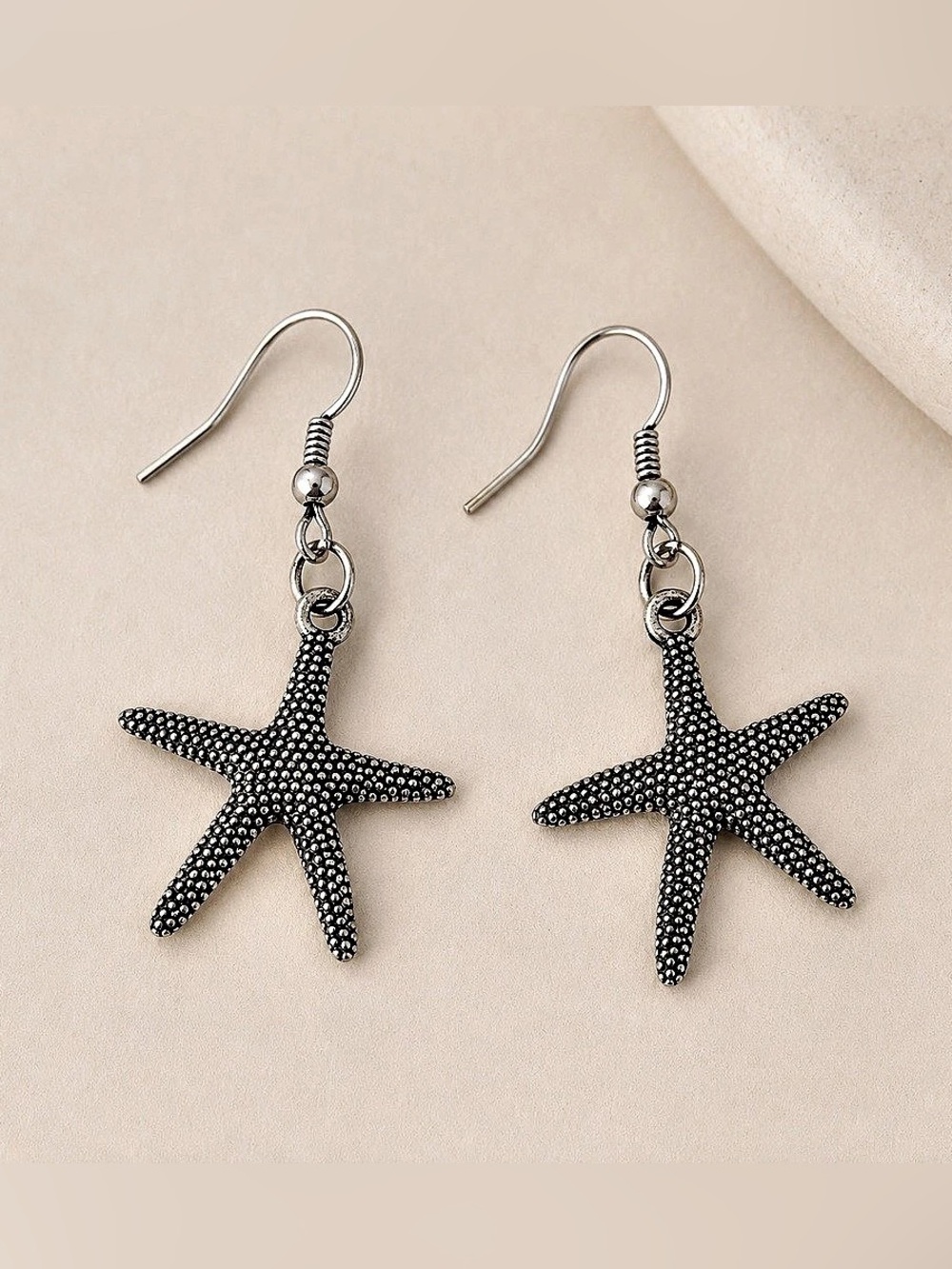 Allegra Apparel Silver Plated Starfish Earrings NWT
